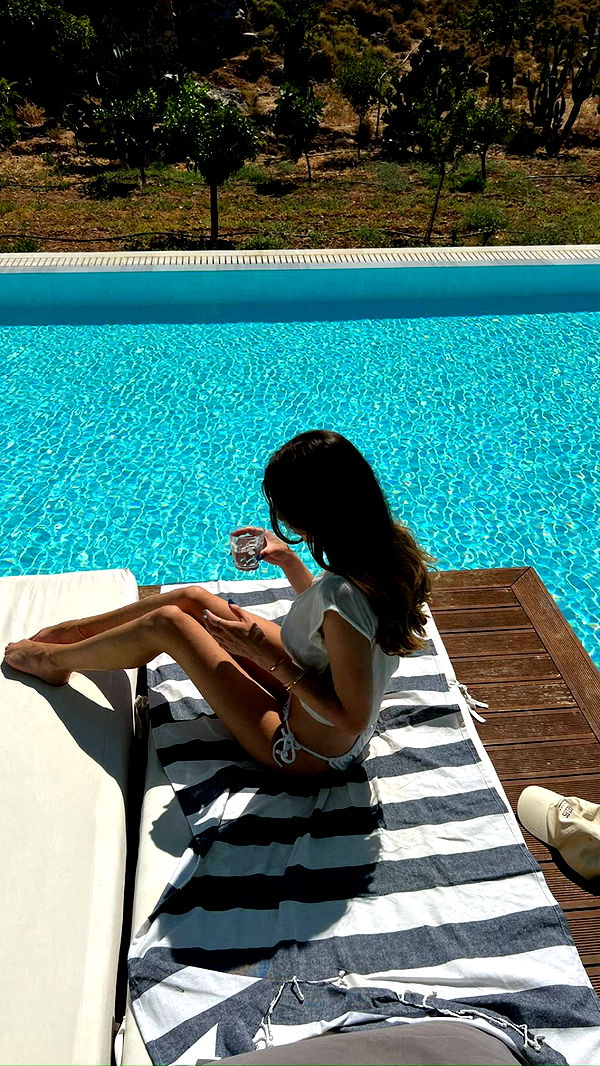 mathilda_bergs image ~ Altpins