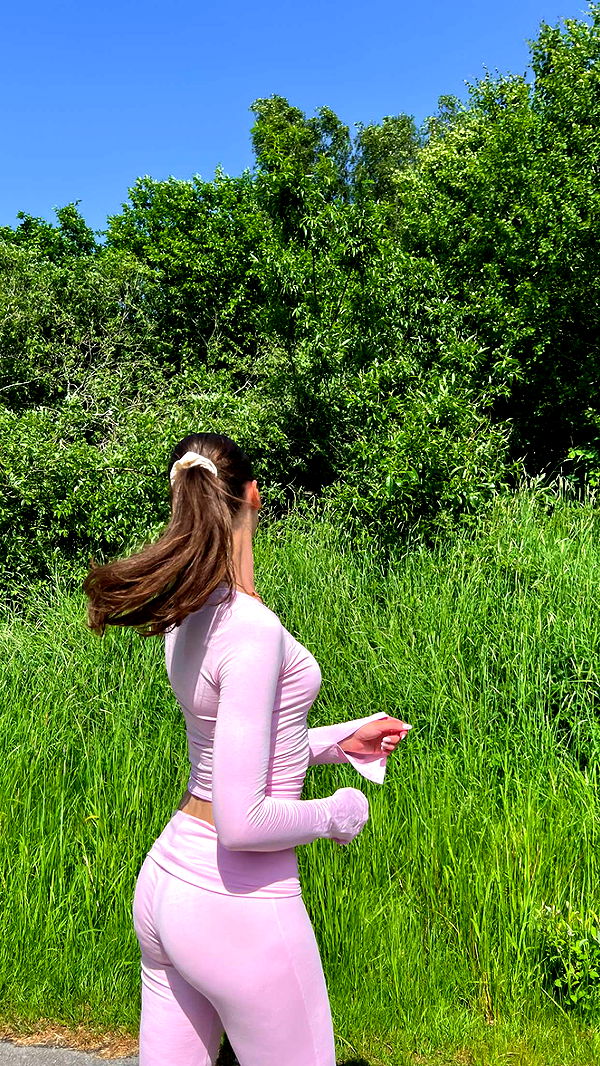 mathilda_bergs image ~ Altpins