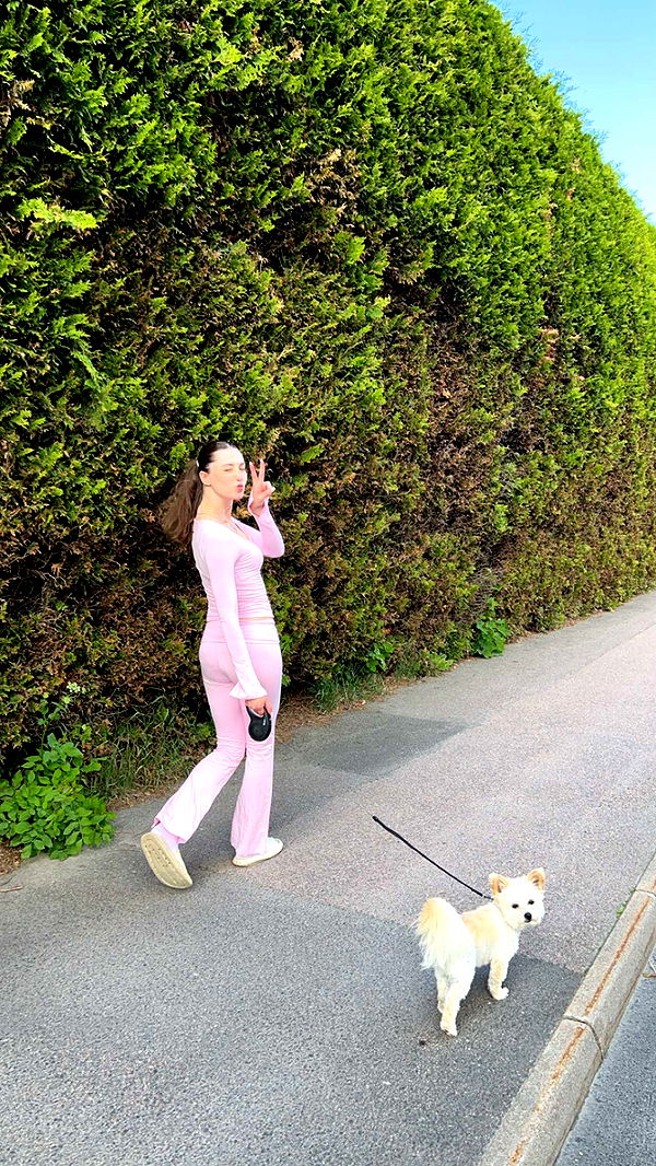 mathilda_bergs image ~ Altpins