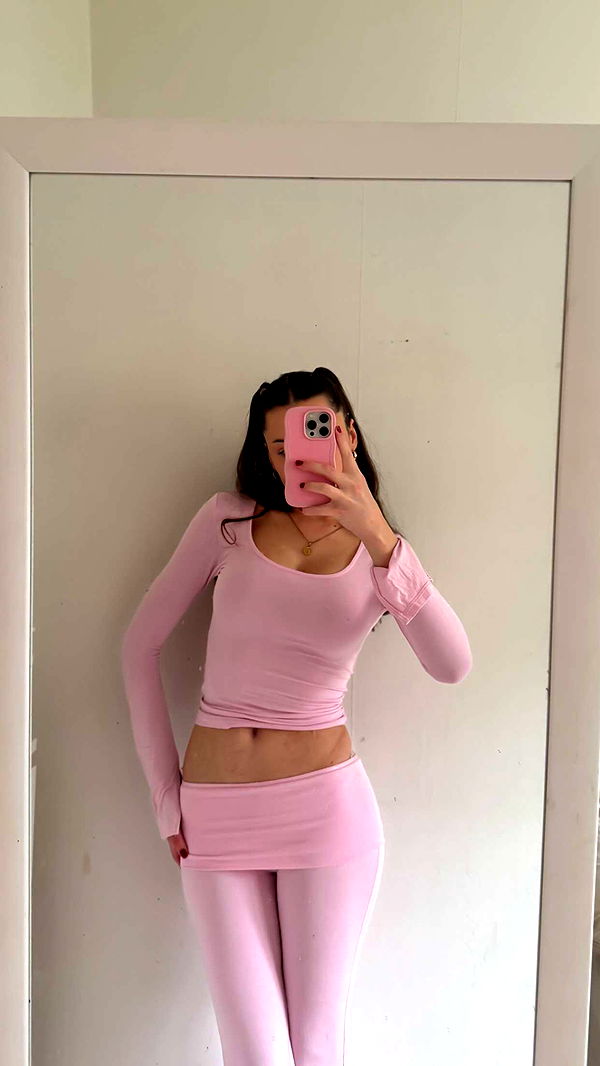 mathilda_bergs image ~ Altpins