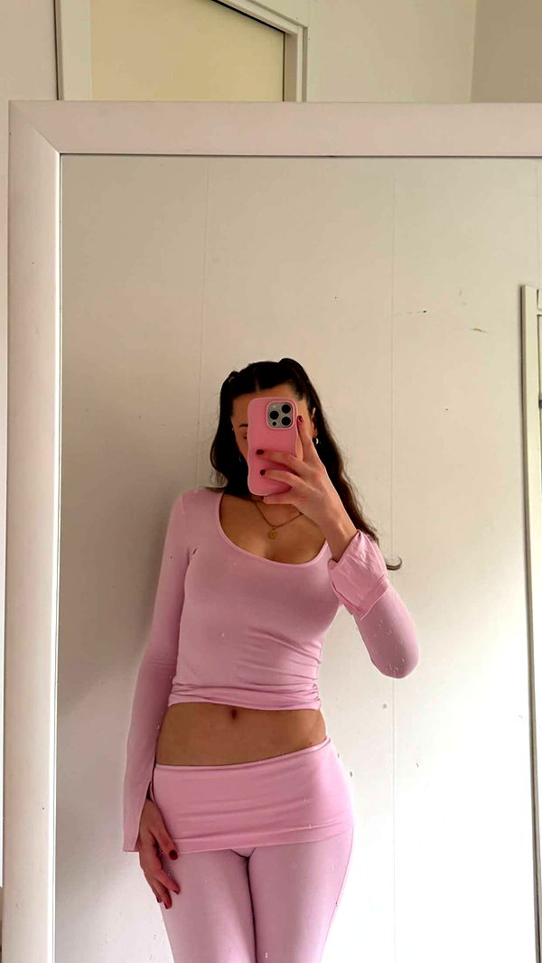 mathilda_bergs image ~ Altpins