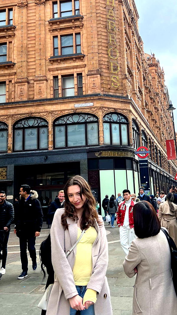 mathilda_bergs image ~ Altpins