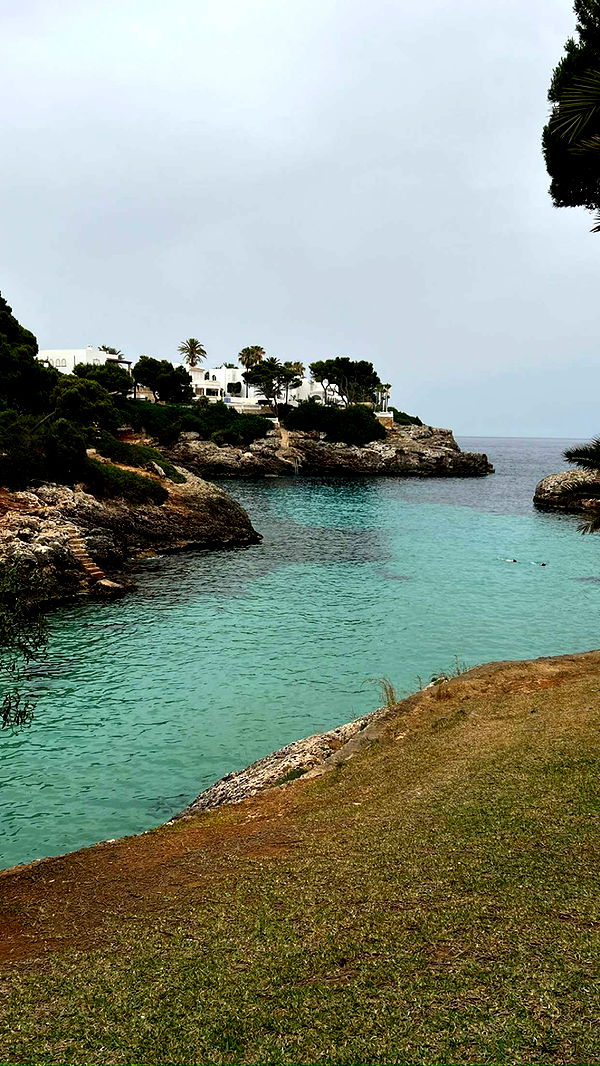 mathilda_bergs image ~ Altpins