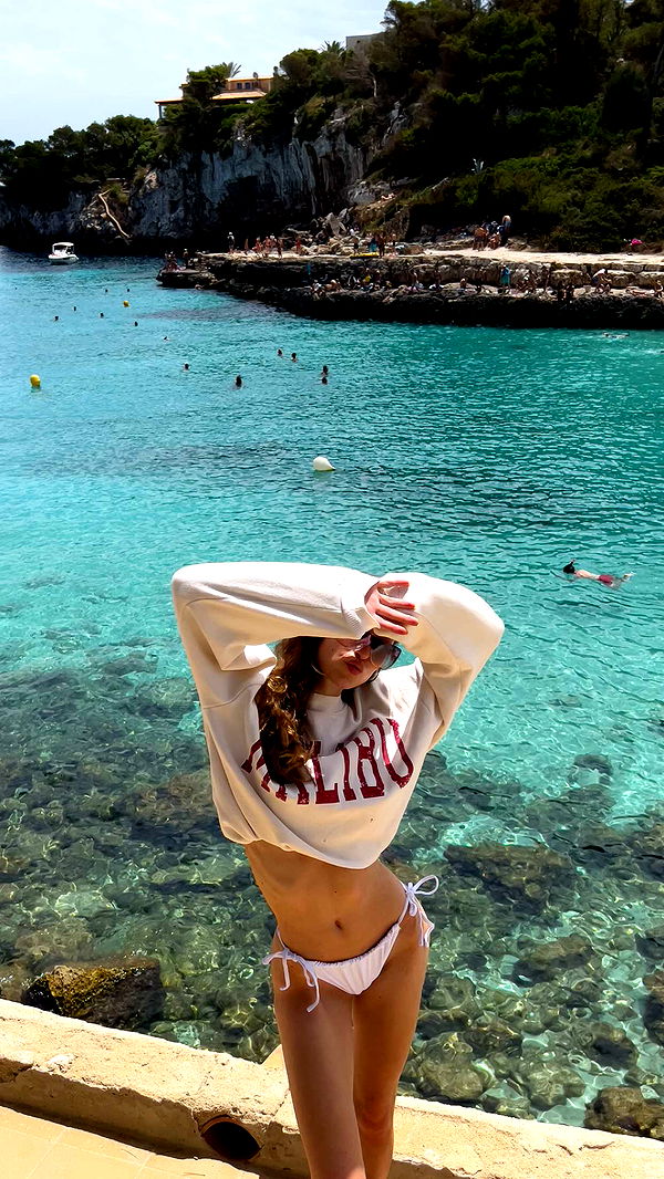 mathilda_bergs image ~ Altpins