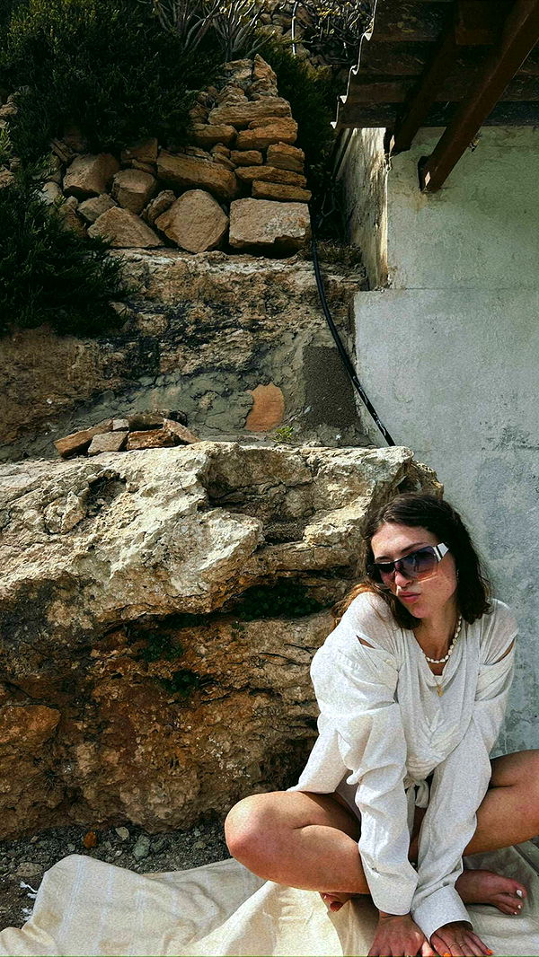 mathilda_bergs image ~ Altpins