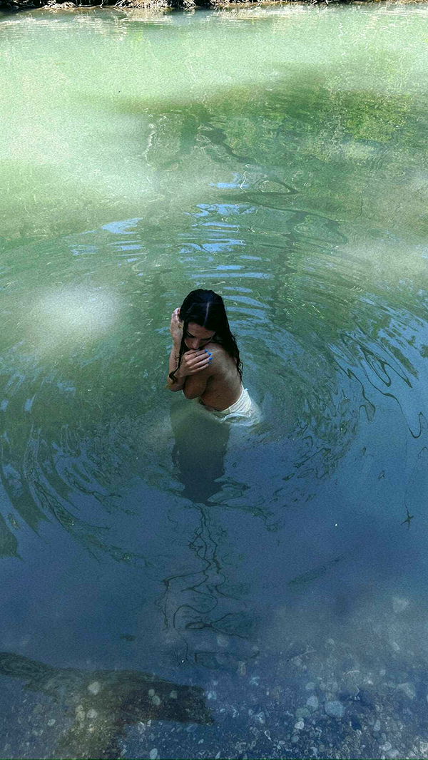 mathilda_bergs image ~ Altpins