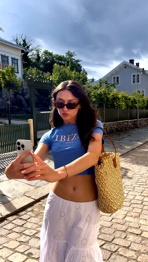 mathilda_bergs image ~ Altpins