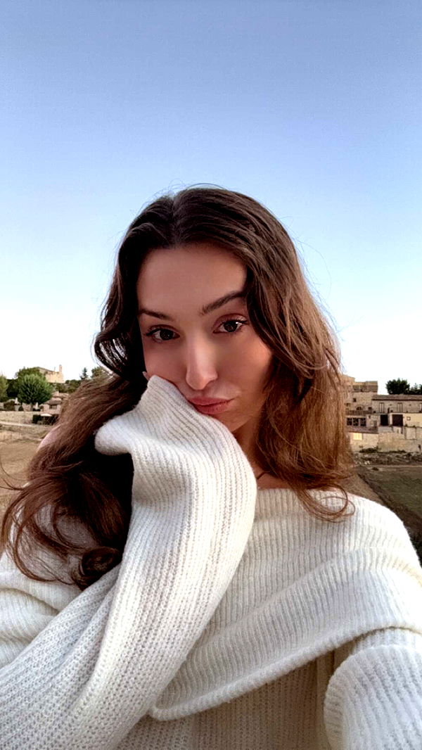 mathilda_bergs image ~ Altpins