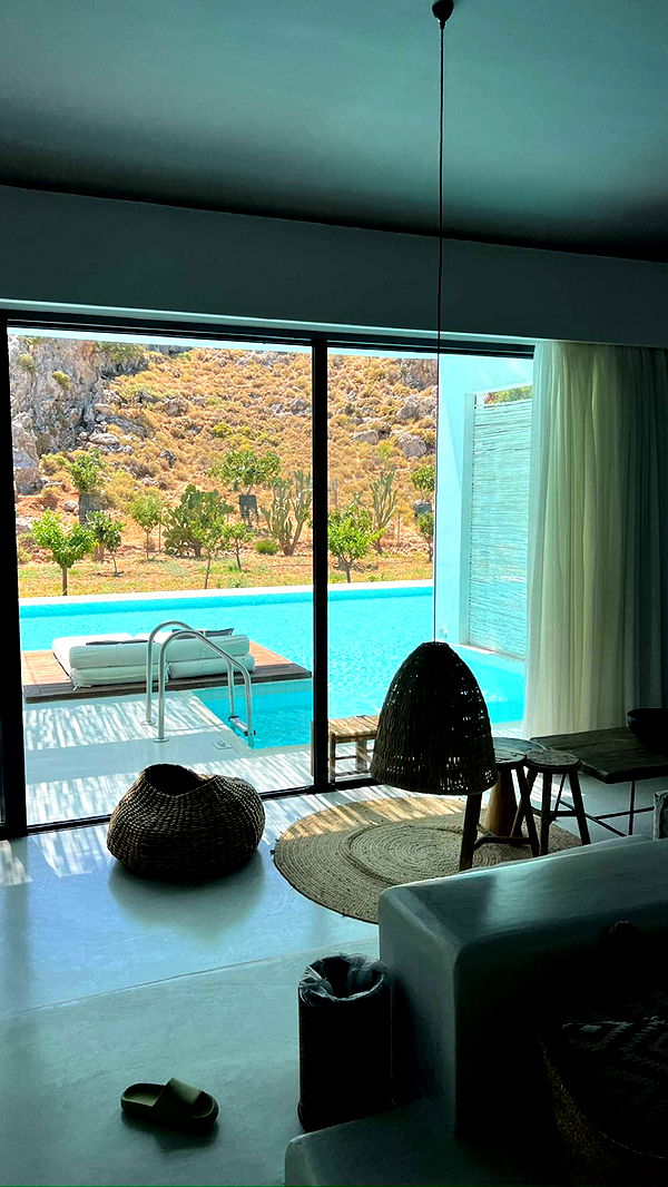 mathilda_bergs image ~ Altpins