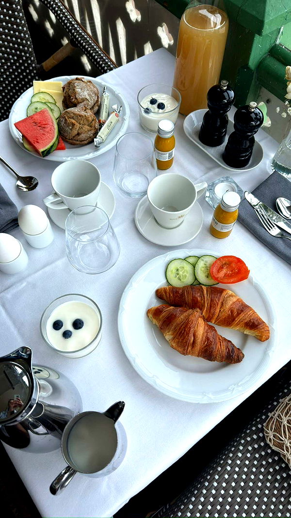 mathilda_bergs image ~ Altpins