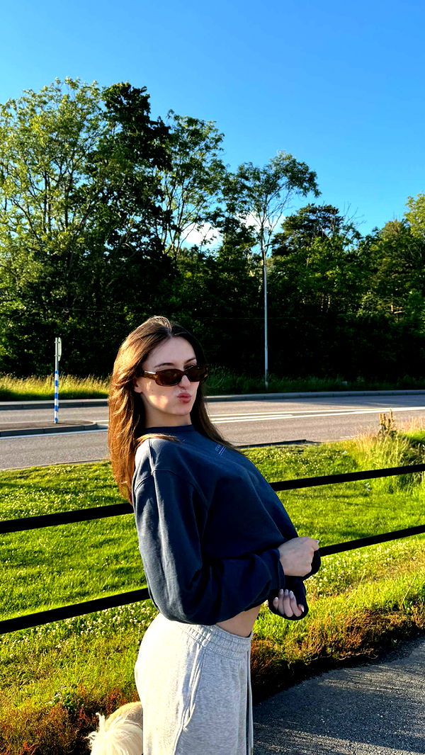 mathilda_bergs image ~ Altpins