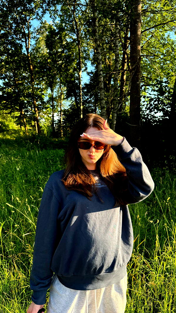 mathilda_bergs image ~ Altpins