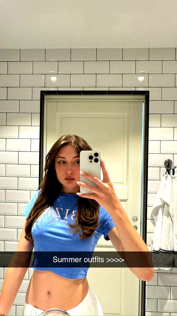 mathilda_bergs snapchat image archive image