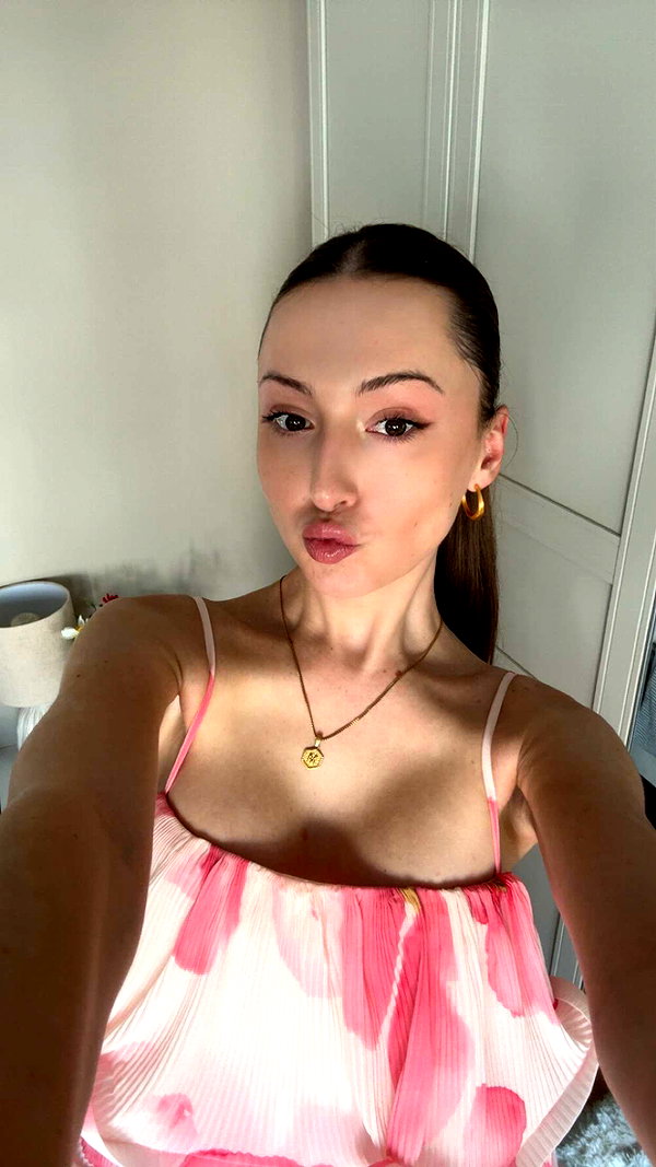 mathilda_bergs snapchat image archive image