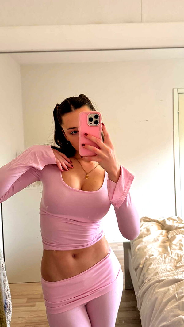 mathilda_bergs snapchat image archive image