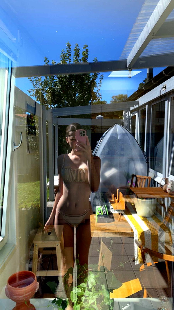 mathilda_bergs snapchat image archive image