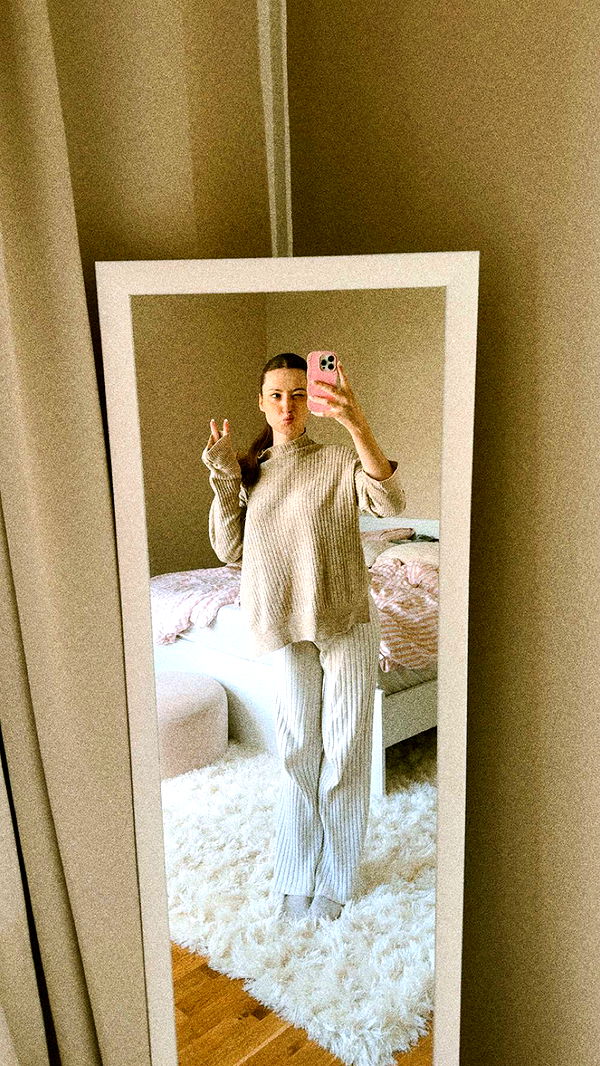 mathilda_bergs image ~ Altpins