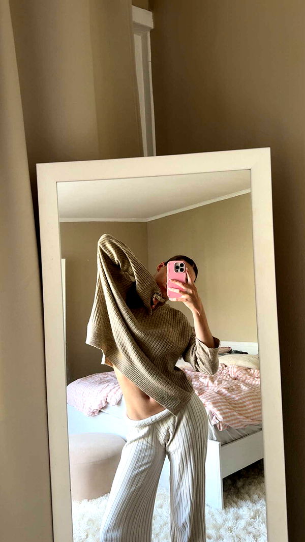 mathilda_bergs image ~ Altpins