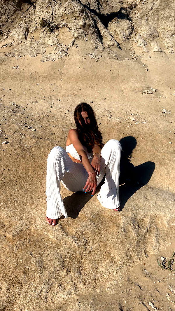 mathilda_bergs image ~ Altpins