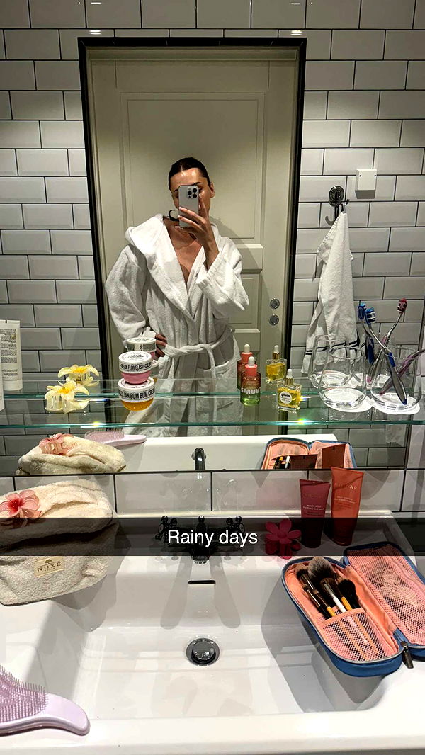 mathilda_bergs image ~ Altpins