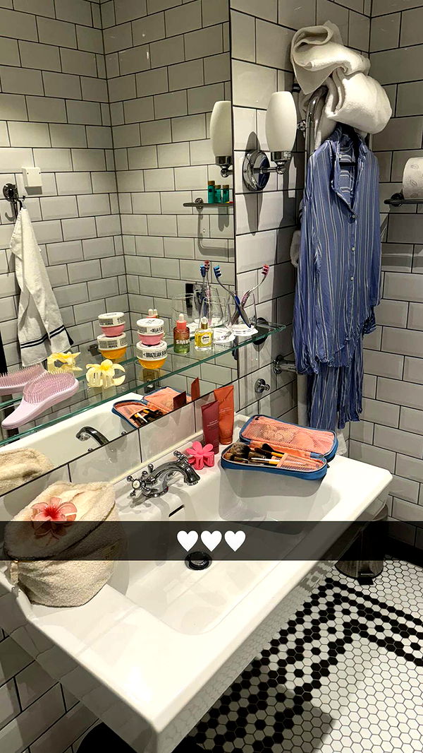 mathilda_bergs image ~ Altpins