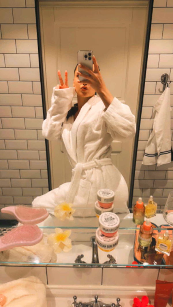 mathilda_bergs image ~ Altpins