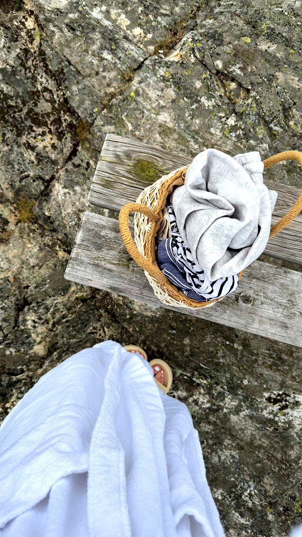 mathilda_bergs image ~ Altpins