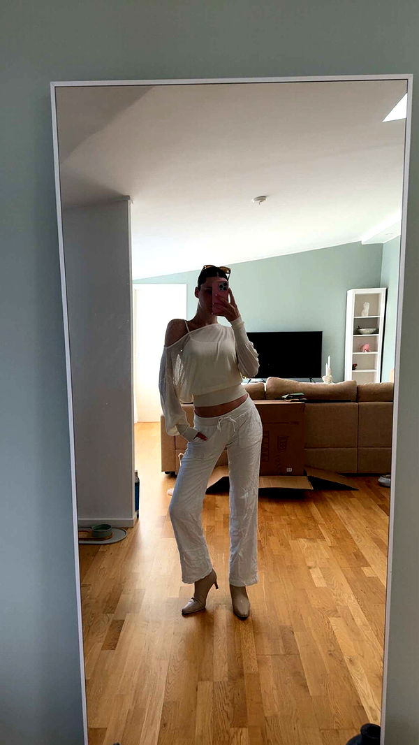 mathilda_bergs image ~ Altpins