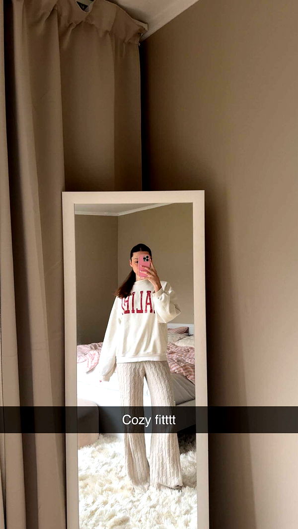 mathilda_bergs image ~ Altpins