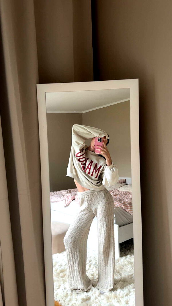 mathilda_bergs image ~ Altpins