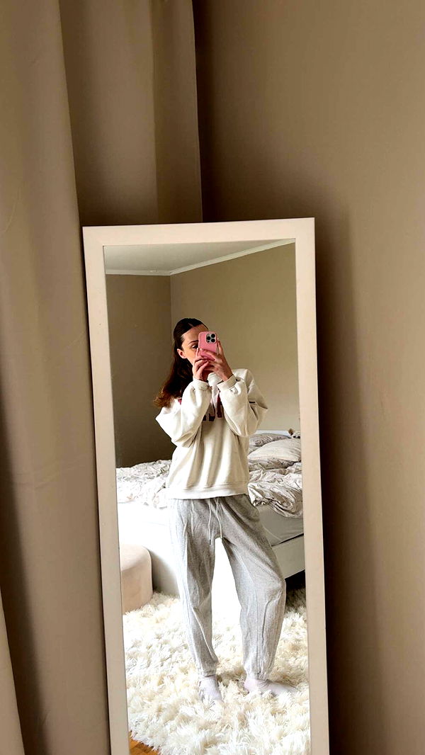 mathilda_bergs image ~ Altpins