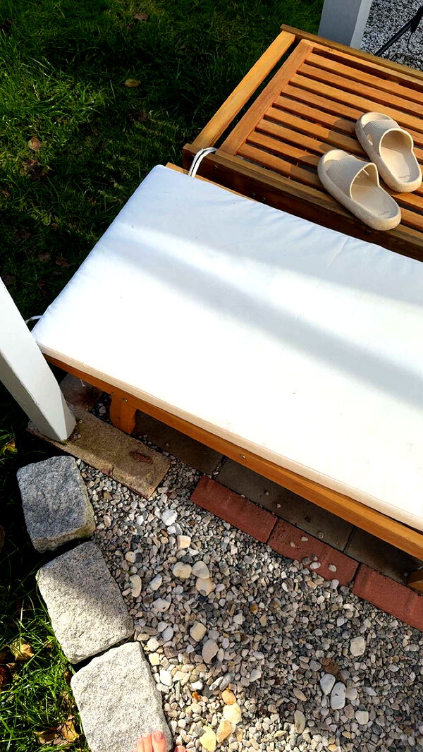 mathilda_bergs image ~ Altpins