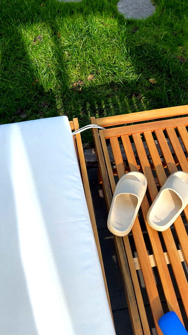 mathilda_bergs image ~ Altpins