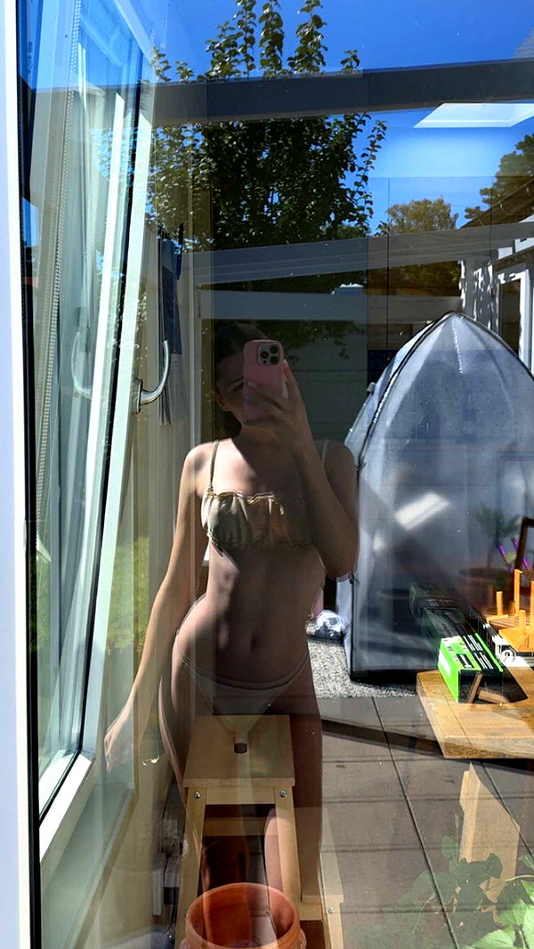 mathilda_bergs image ~ Altpins