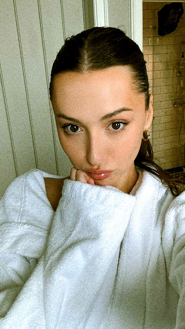 mathilda_bergs image ~ Altpins