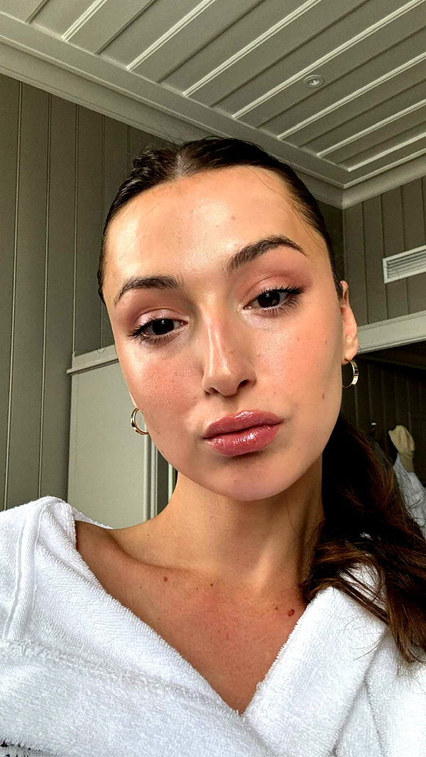 mathilda_bergs image ~ Altpins