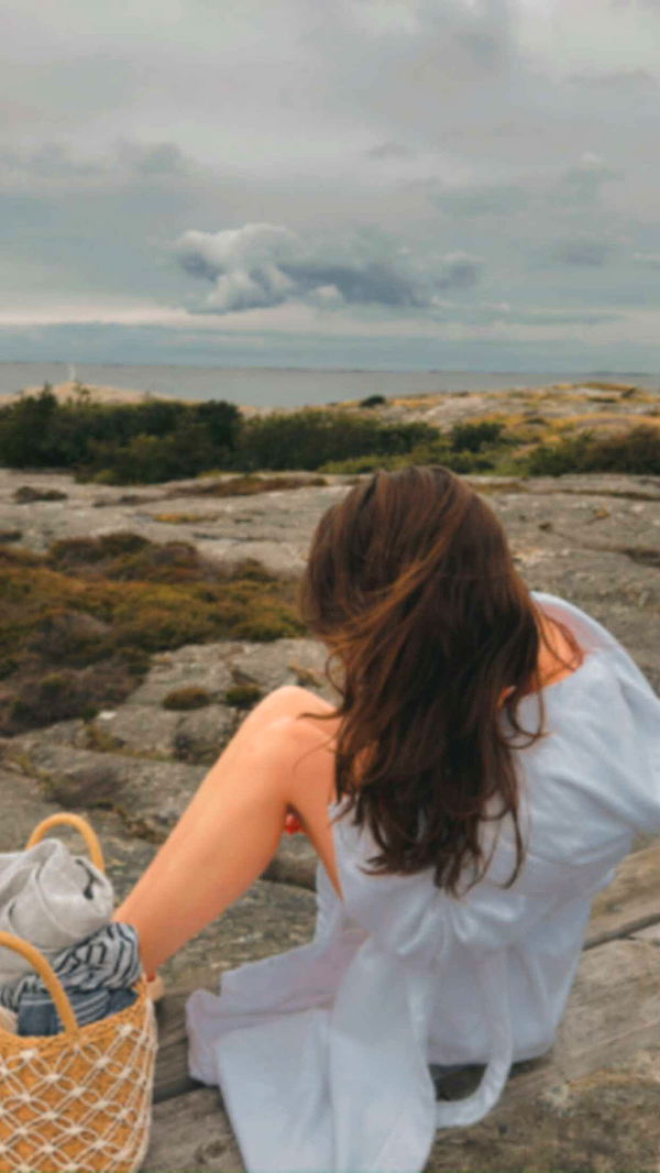 mathilda_bergs image ~ Altpins