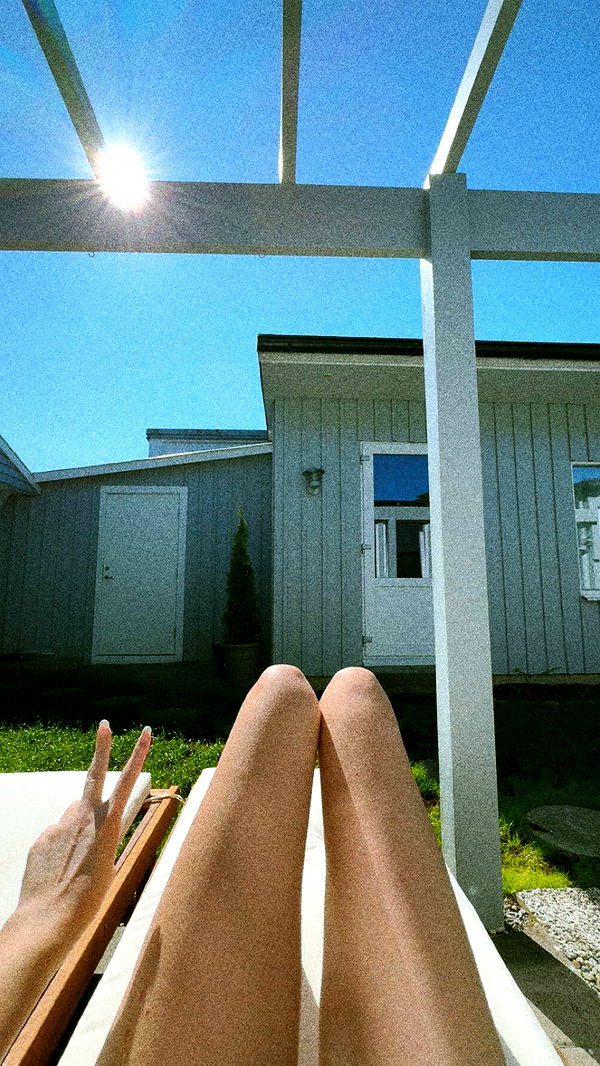 mathilda_bergs image ~ Altpins