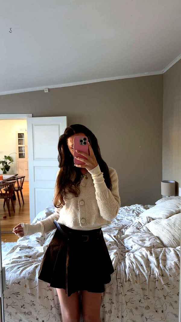 mathilda_bergs image ~ Altpins