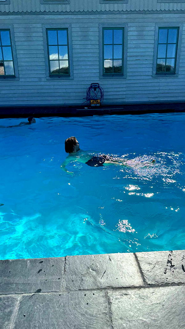 mathilda_bergs image ~ Altpins