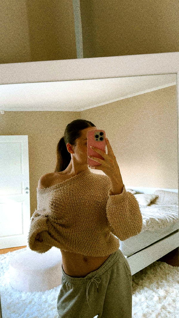 mathilda_bergs image ~ Altpins