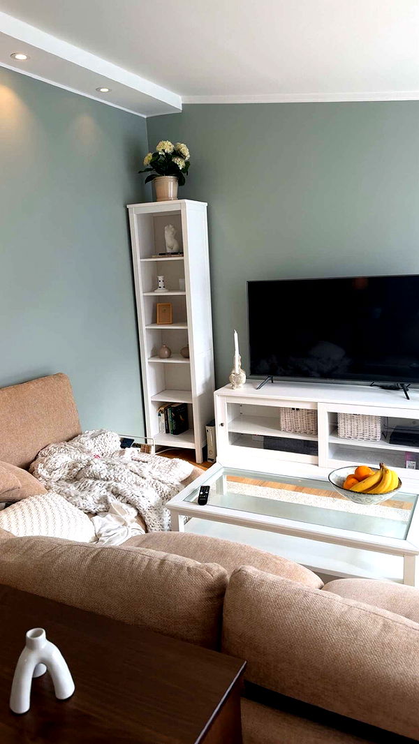 mathilda_bergs image ~ Altpins