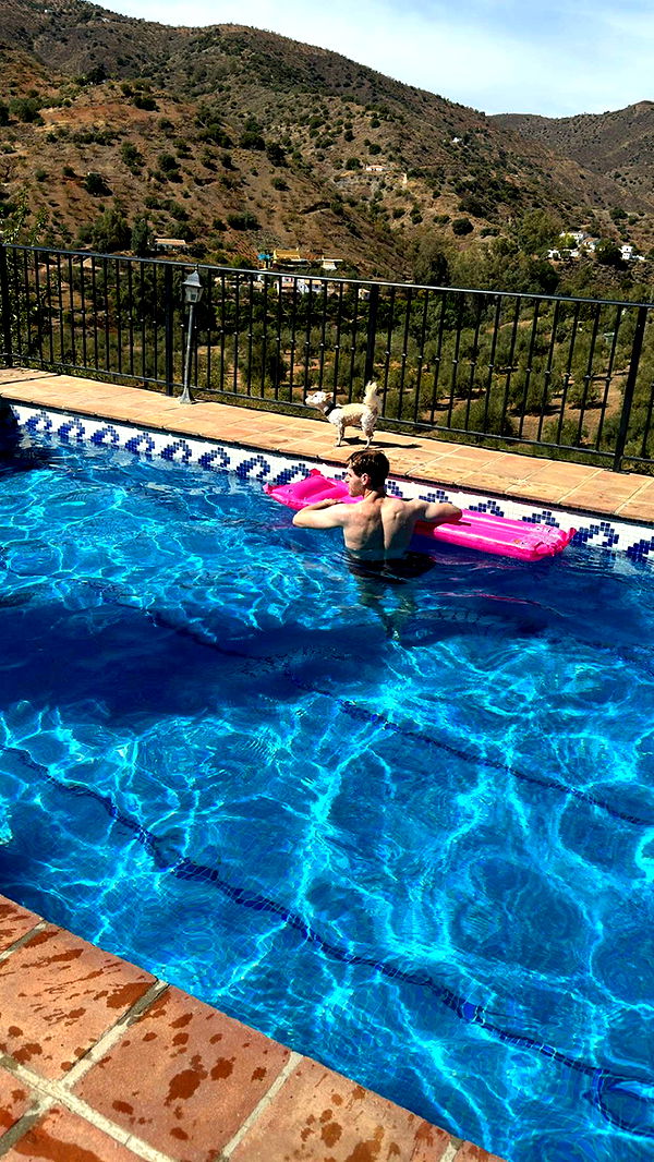 mathilda_bergs image ~ Altpins