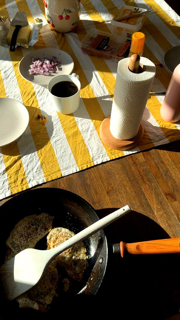 mathilda_bergs image ~ Altpins