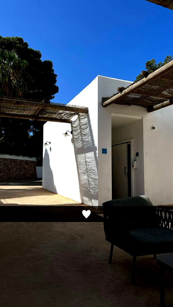 mathilda_bergs image ~ Altpins