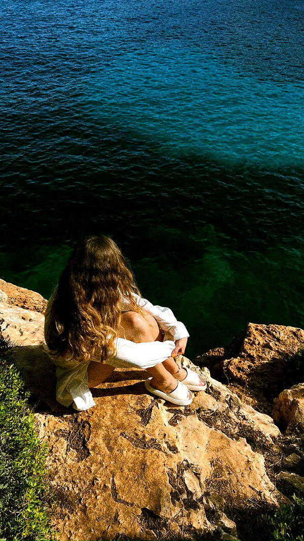 mathilda_bergs image ~ Altpins