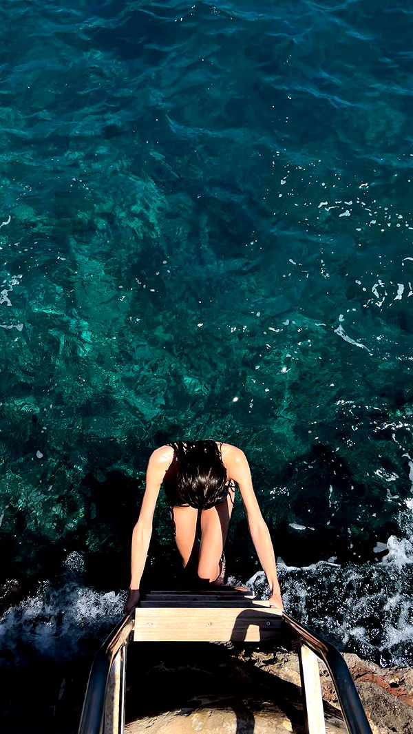 mathilda_bergs image ~ Altpins