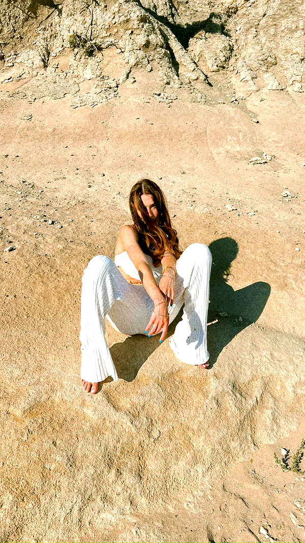 mathilda_bergs image ~ Altpins