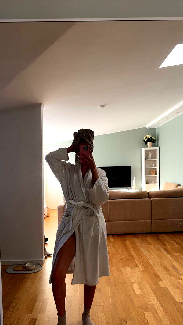 mathilda_bergs image ~ Altpins