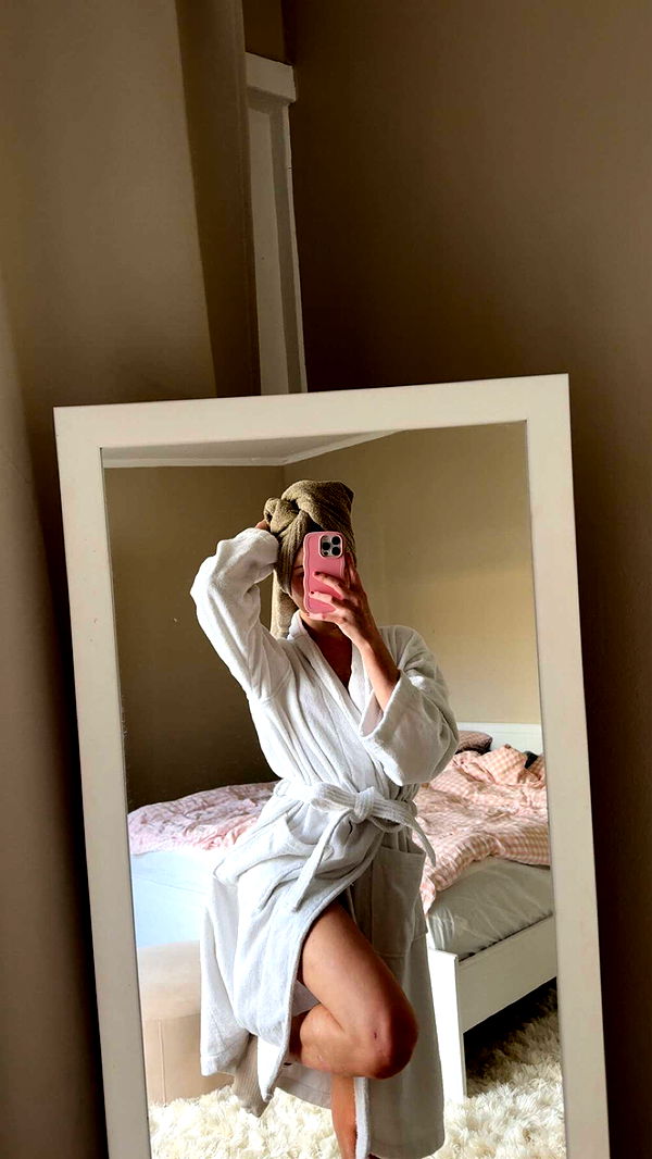 mathilda_bergs image ~ Altpins